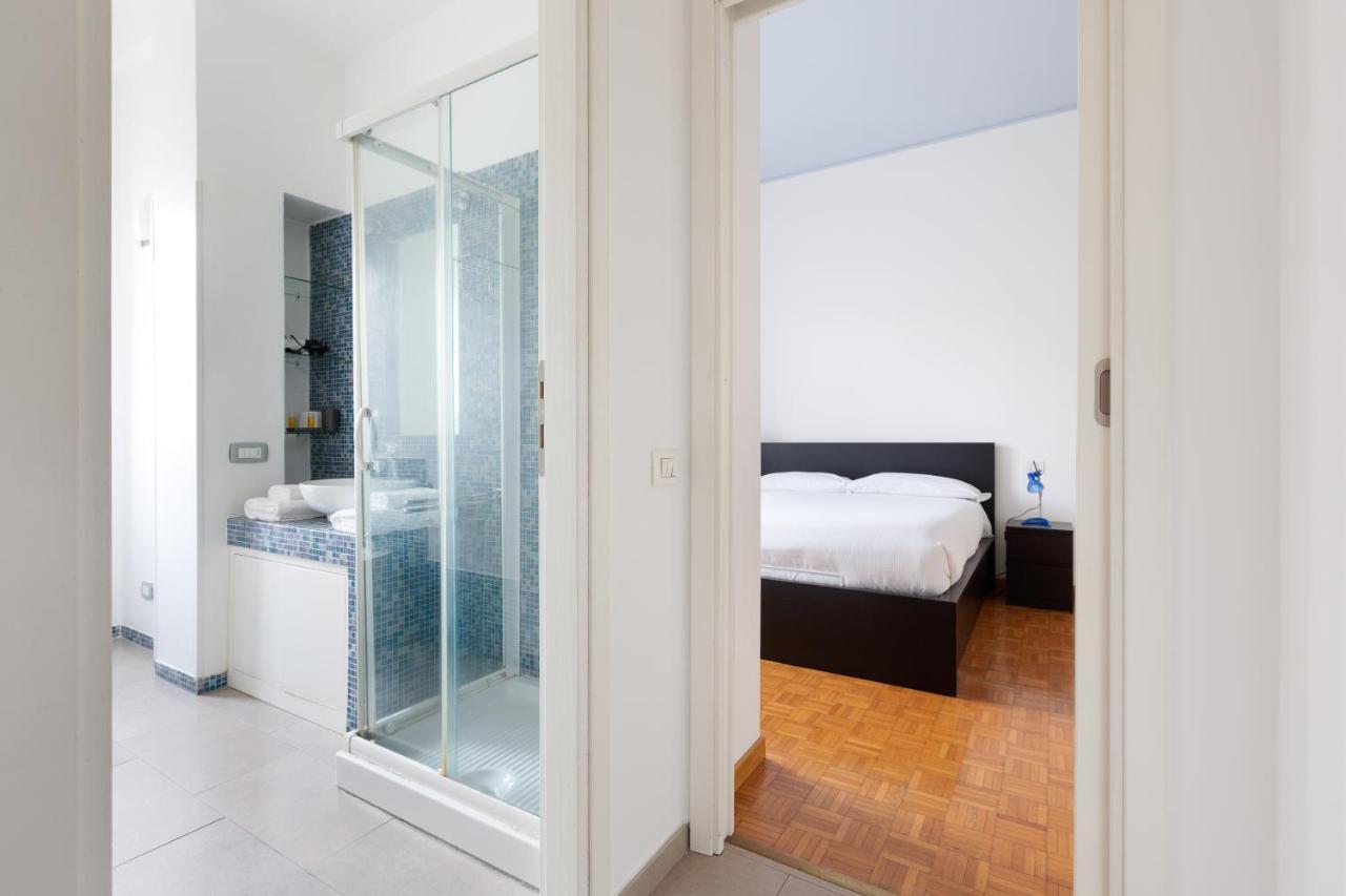 Cozy Apt With Balcony - Mm2 Sant'Agostino Apartment Milan Bagian luar foto